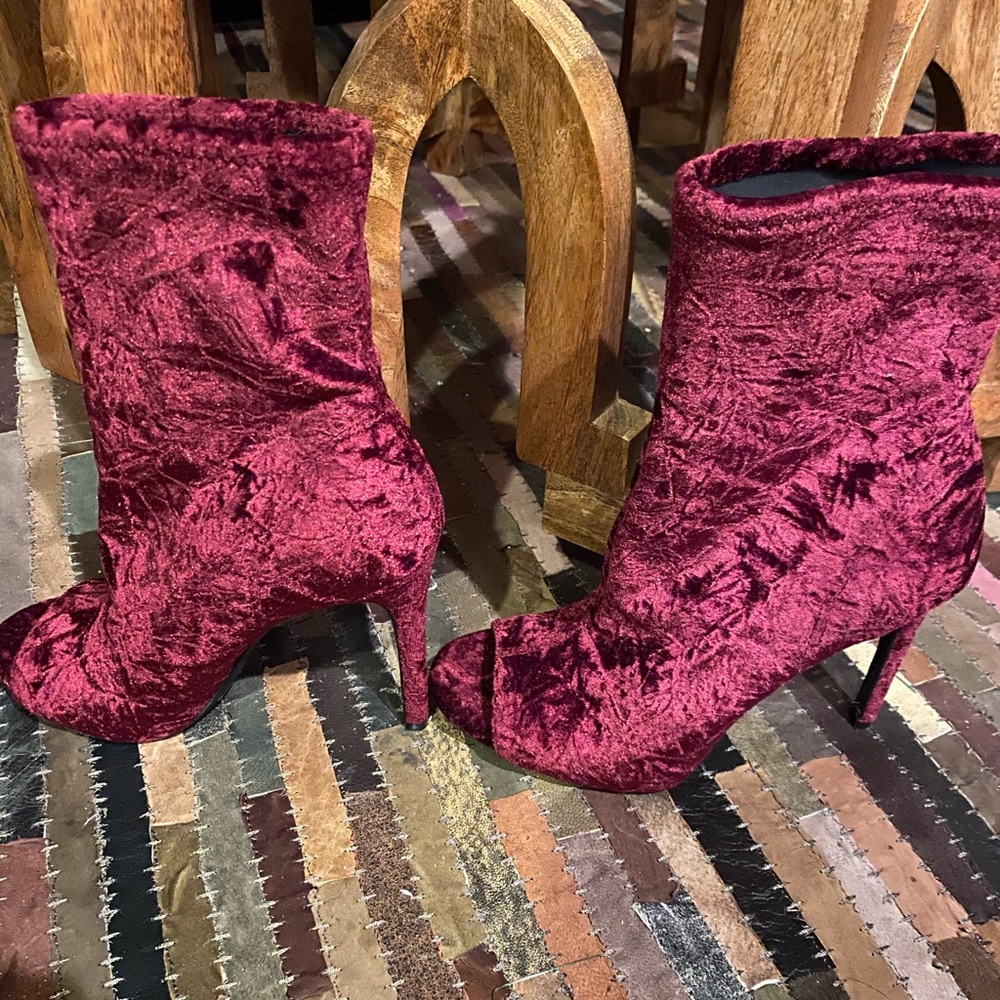 Booties - Picture 6 of 6